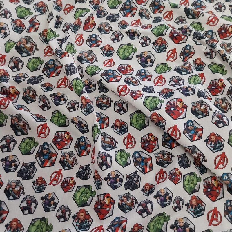 Ποπλίνα - 100% Βαμβάκι- Comics - Κόκκινο/Πράσινο