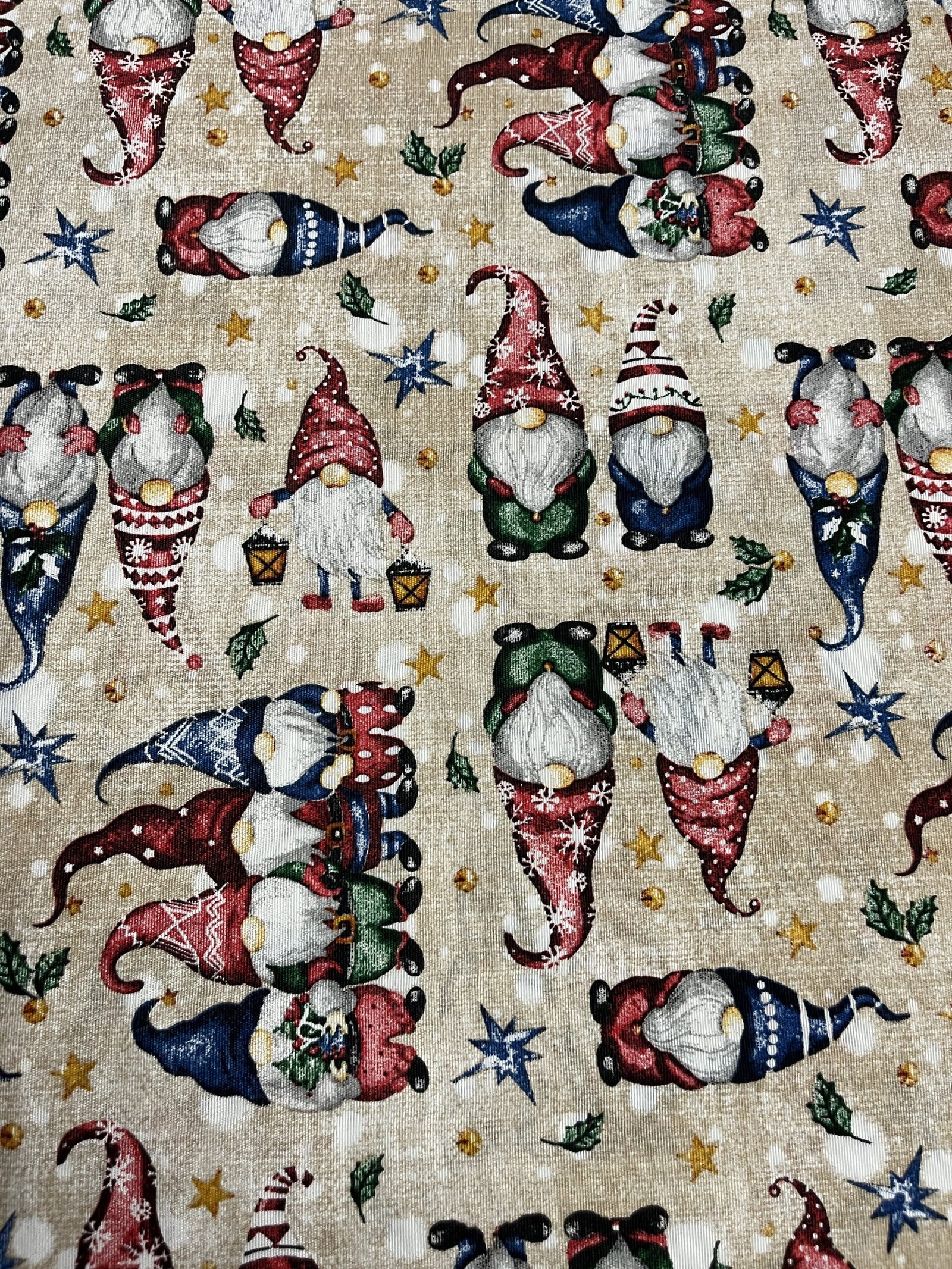 Λεπτό καραβόπανο – Χριστουγεννιάτικα Ξωτικά Πολύχρωμα - Μπεζ βάση - Image 2