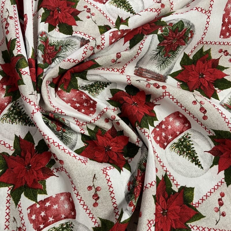 Λεπτό καραβόπανο – Κόκκινα Χριστουγεννιάτικα Λουλούδια & Χιονόμπαλες -Μπεζ βάση